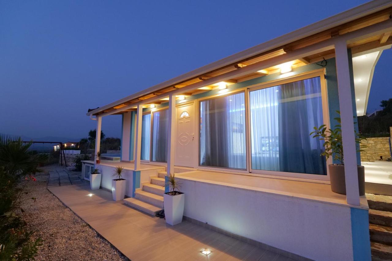 Twins Villa Sarande Bagian luar foto