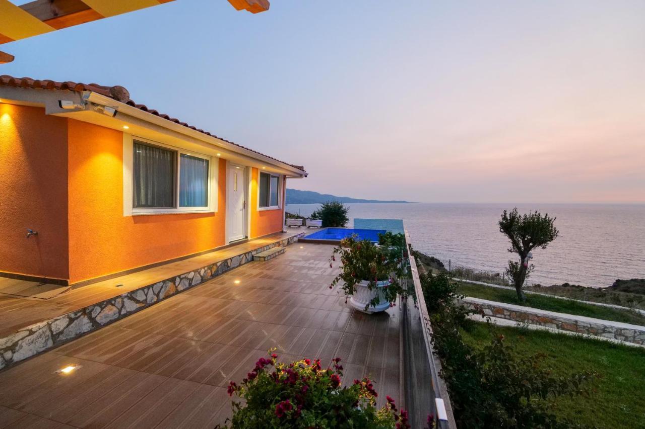 Twins Villa Sarande Bagian luar foto