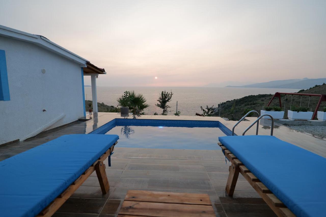 Twins Villa Sarande Bagian luar foto