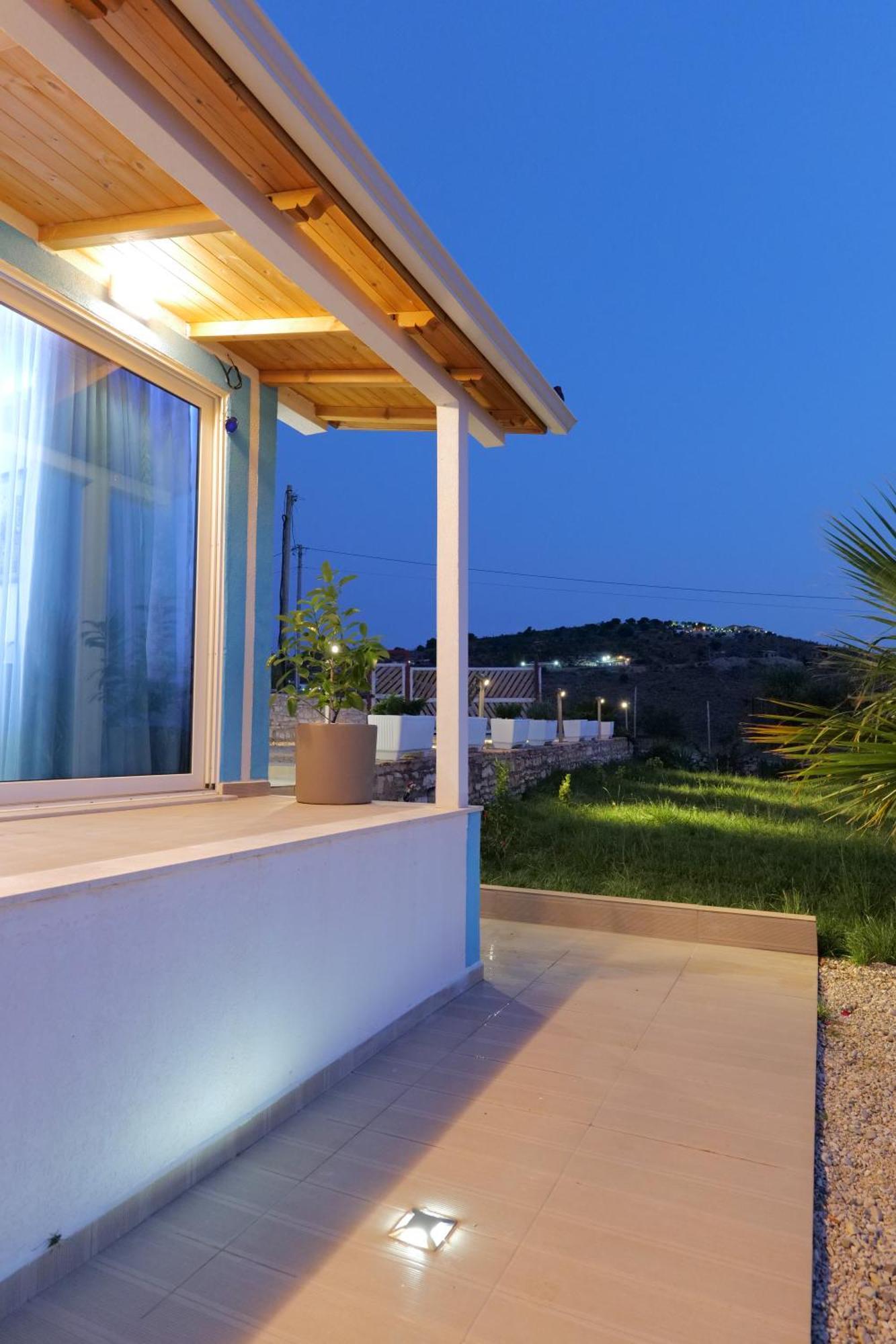 Twins Villa Sarande Bagian luar foto