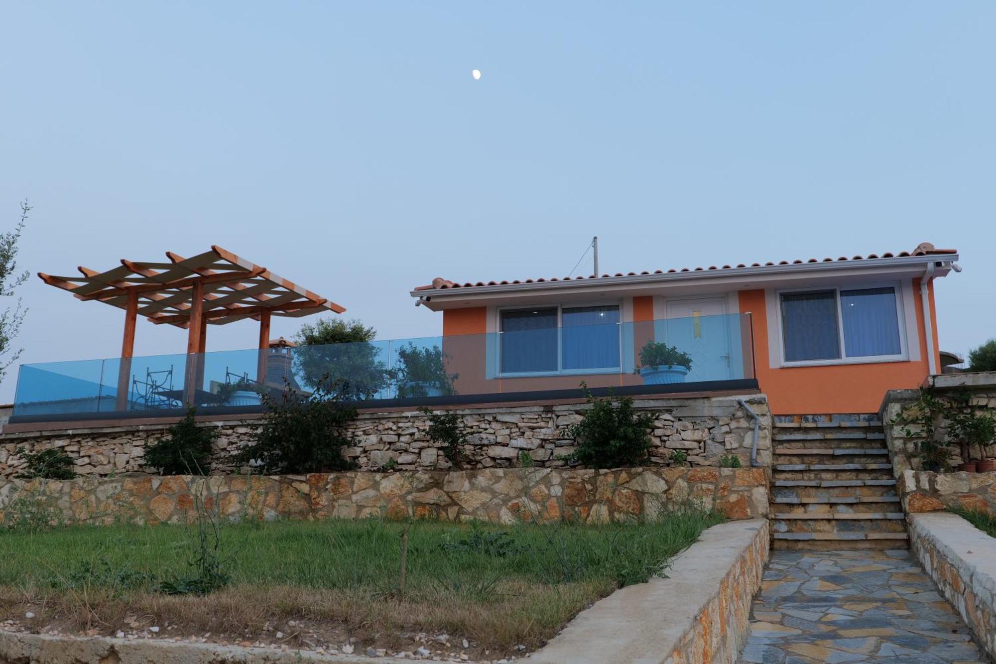 Twins Villa Sarande Bagian luar foto