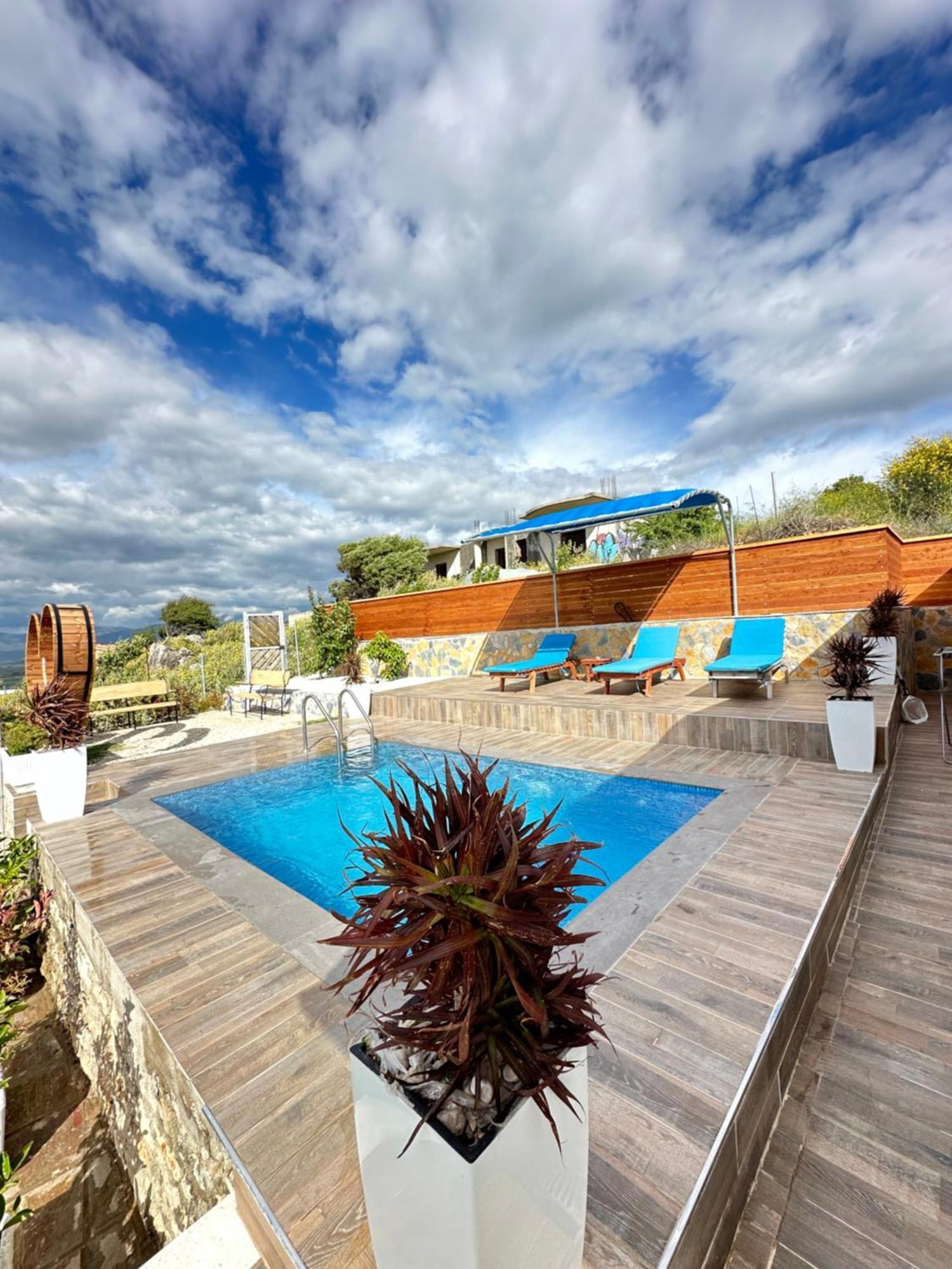 Twins Villa Sarande Bagian luar foto